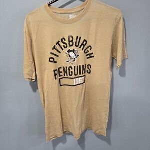 New without tags blue 84 Pittsburgh Penguins Hockey Shirt large